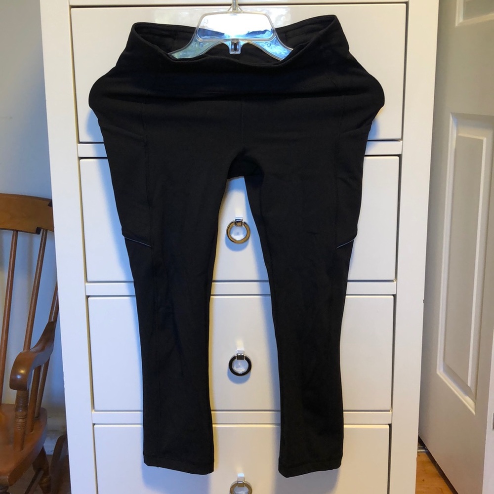 Lululemon Cropped Black Yoga Pants, Size 4